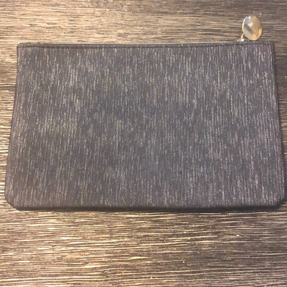 ⭐️ Ipsy Makeup Bag - Picture 2 of 5